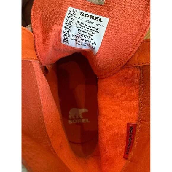 9.5 - Sorel Tan Orange Platform Lace Up Caribou X Waterproof Combat Boots 0114KE - Picture 8 of 8